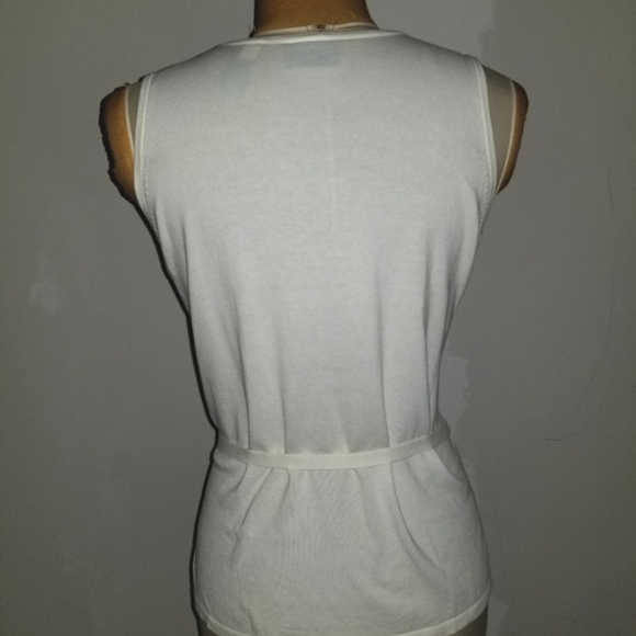 j.h. Collections top. Sz L - Picture 3 of 5